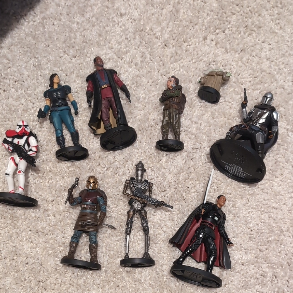 Disney Star Wars Mandolorian Figure Set